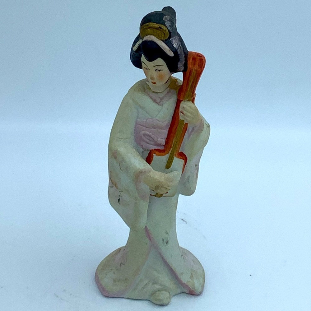 Ceramic Geisha Girl Figurine